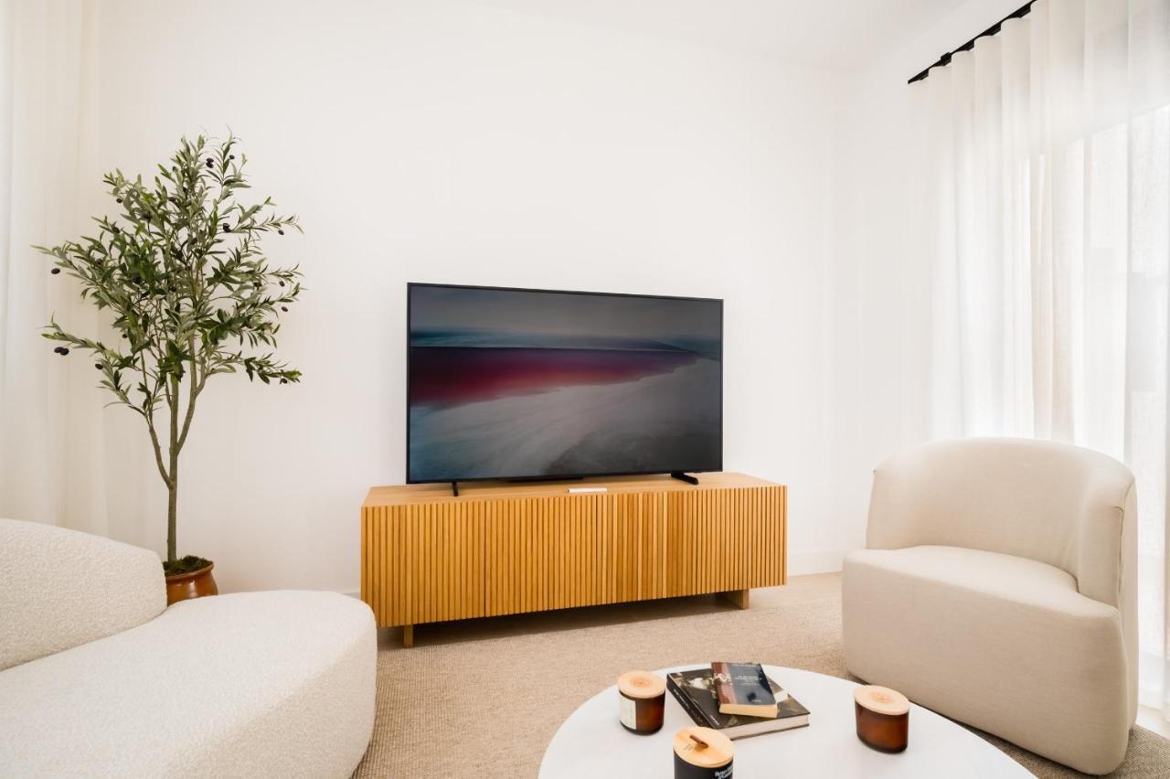 Stylish Designer Duplex-3Beds 2Baths-Puerta Carmona Centro Apartment เซบีญา ภายนอก รูปภาพ
