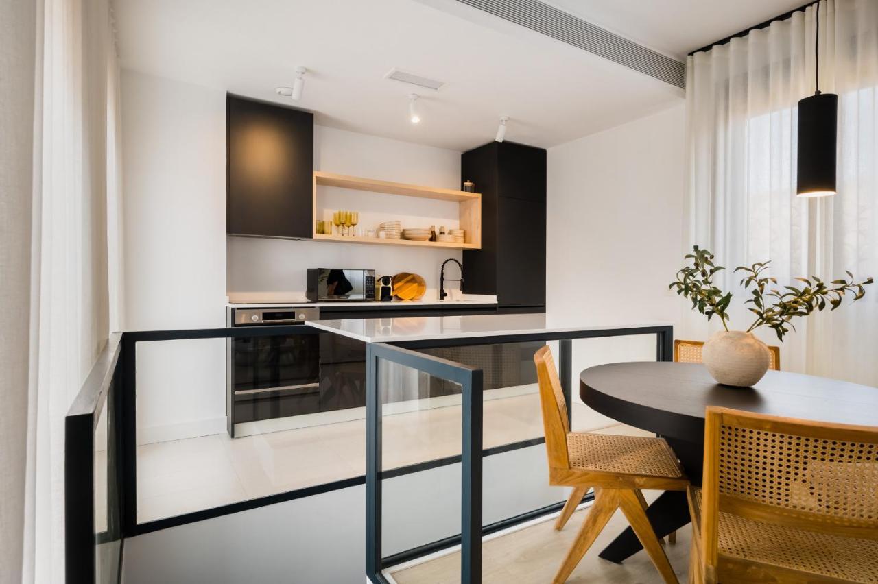 Stylish Designer Duplex-3Beds 2Baths-Puerta Carmona Centro Apartment เซบีญา ภายนอก รูปภาพ
